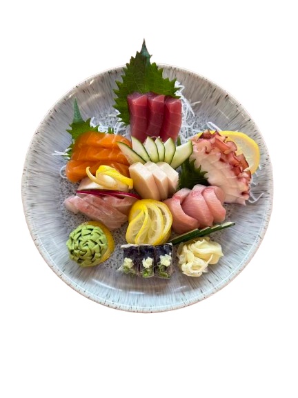 Sashimi Entree (21pc) at Makoto Revolving Sushi Bar Staten Island NY